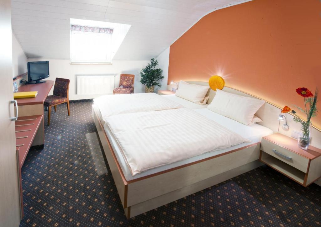Hotel Sonnental Neusorg Kamer foto