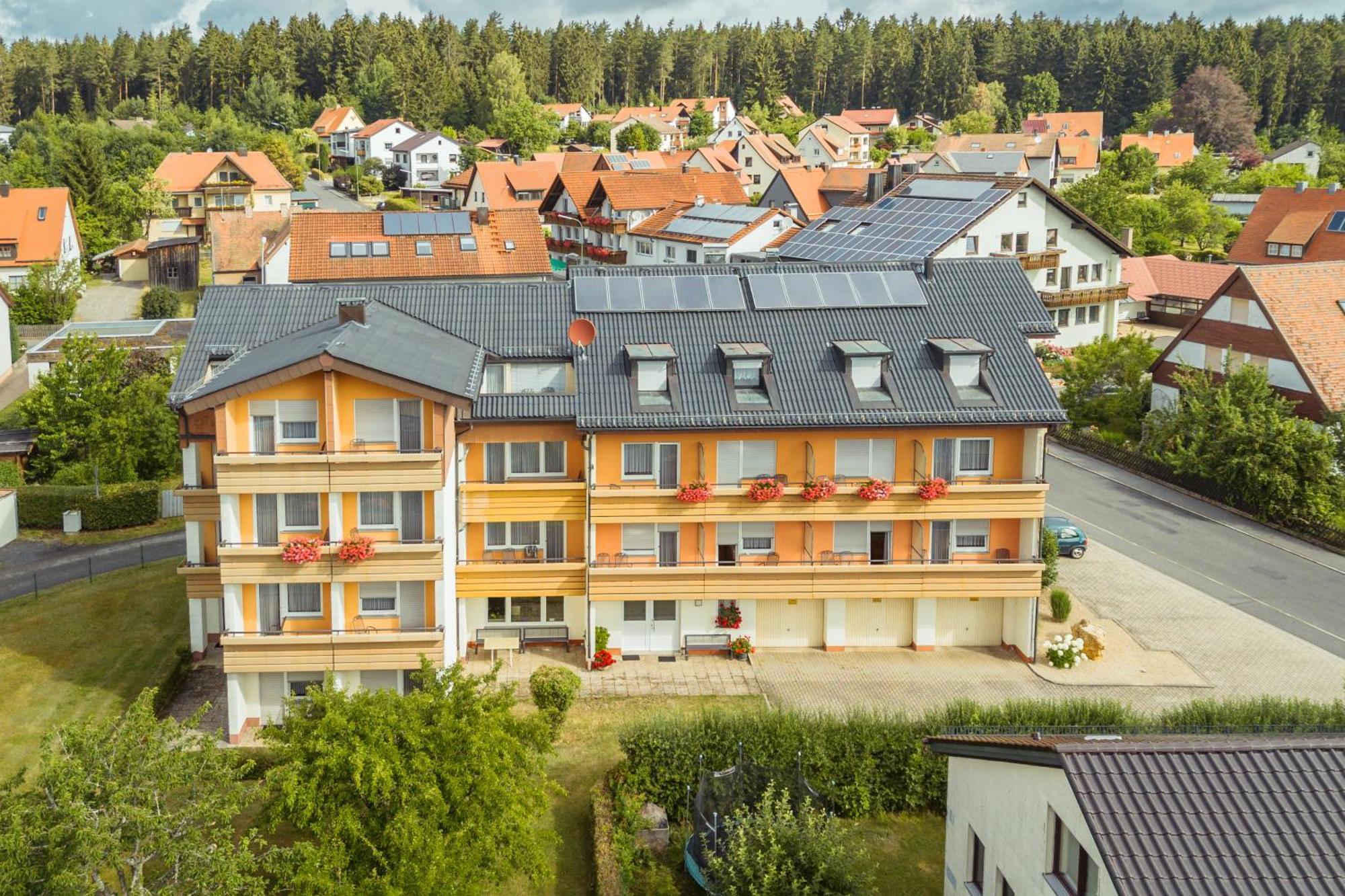 Hotel Sonnental Neusorg Buitenkant foto