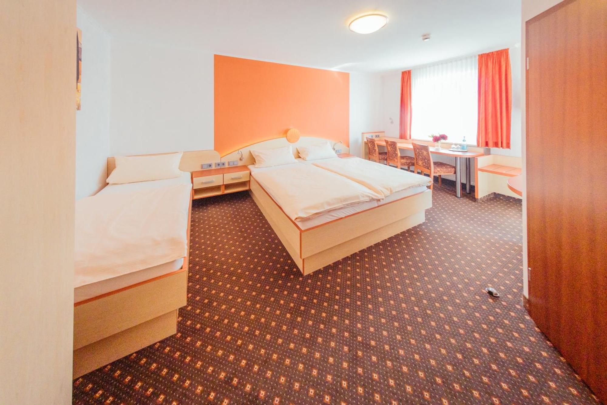 Hotel Sonnental Neusorg Buitenkant foto