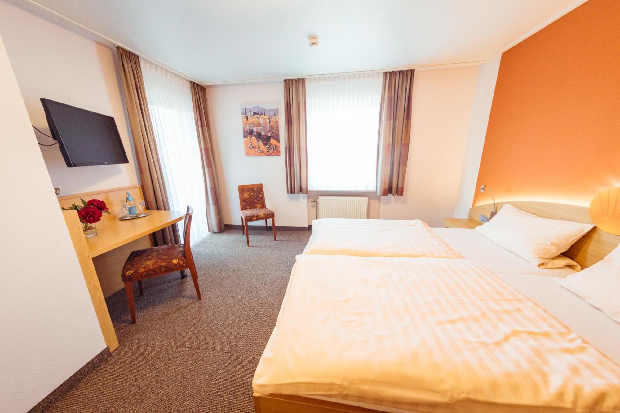 Hotel Sonnental Neusorg Buitenkant foto